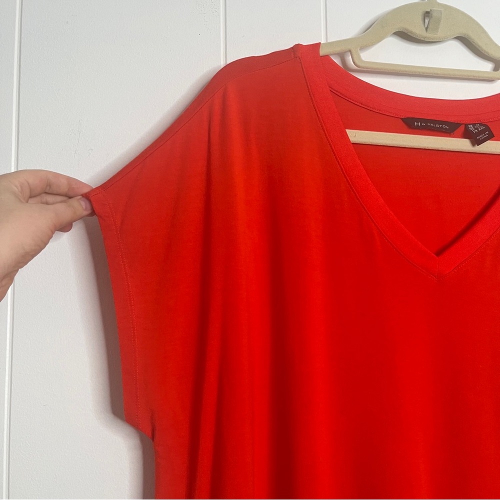 H by Halston Vibrant Tomato Red V-Neck Tee Stretch Boxy Loose Women's 1X - Picture 4 of 7